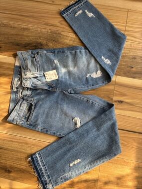 Zara Distressed Light Blue Denim Jeans